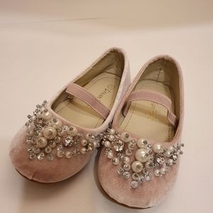 2 pairs Carters and Dream Pairs kids girls size 7